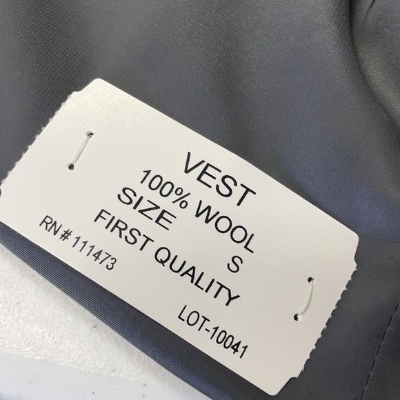 Jos. A. Bank. Slim Fit Wool Traveler Gray Suit Vest Size Small - Picture 5 of 5